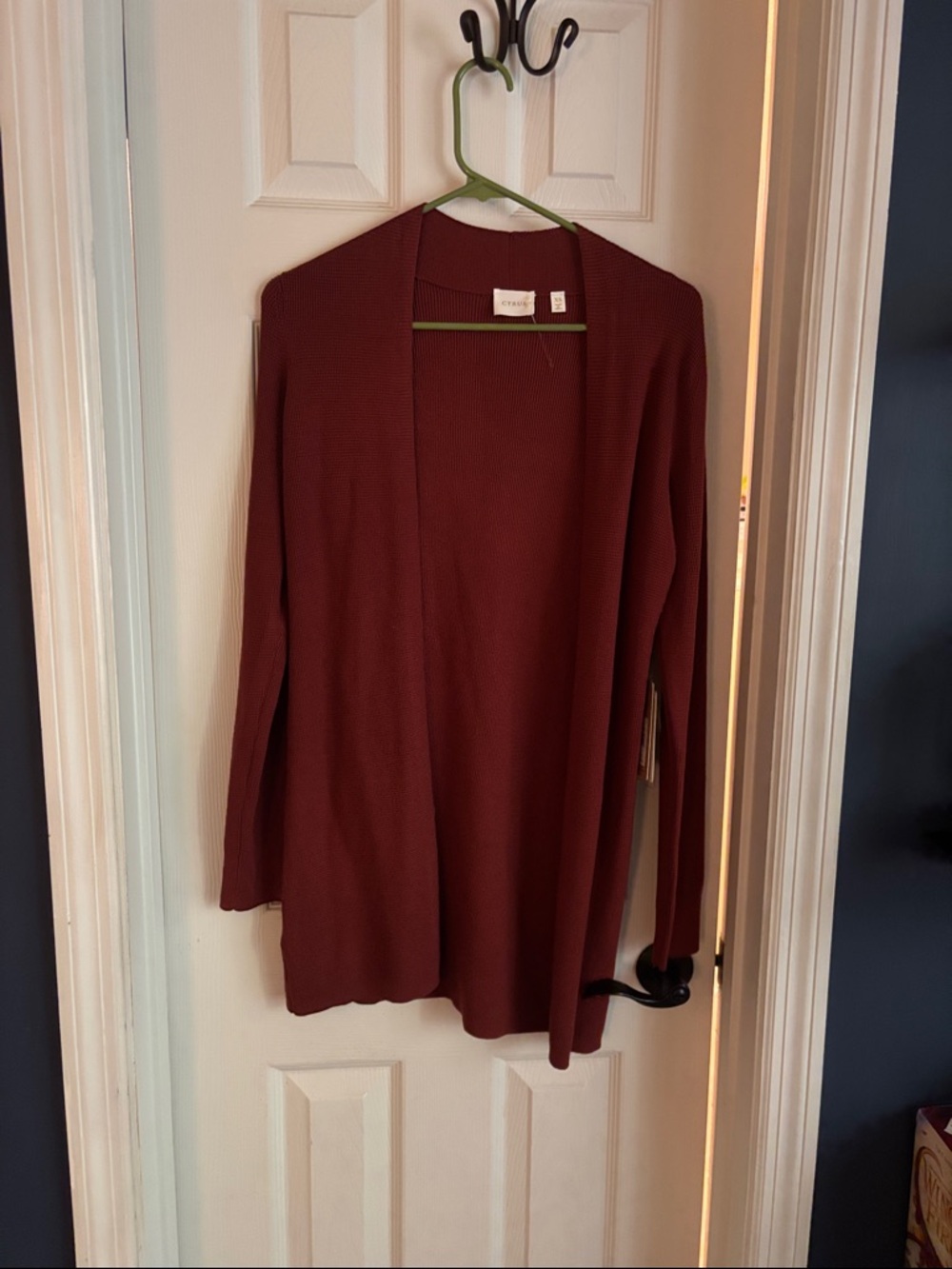 Cozy Open-Front Women's Cardigan Sweater - Burgundy
